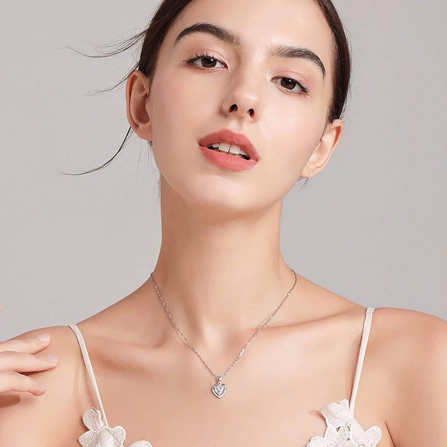 Customized Silver Heart Pendant Necklace for Women with Dainty Birthstone Choker Chain - Necklaces Aura