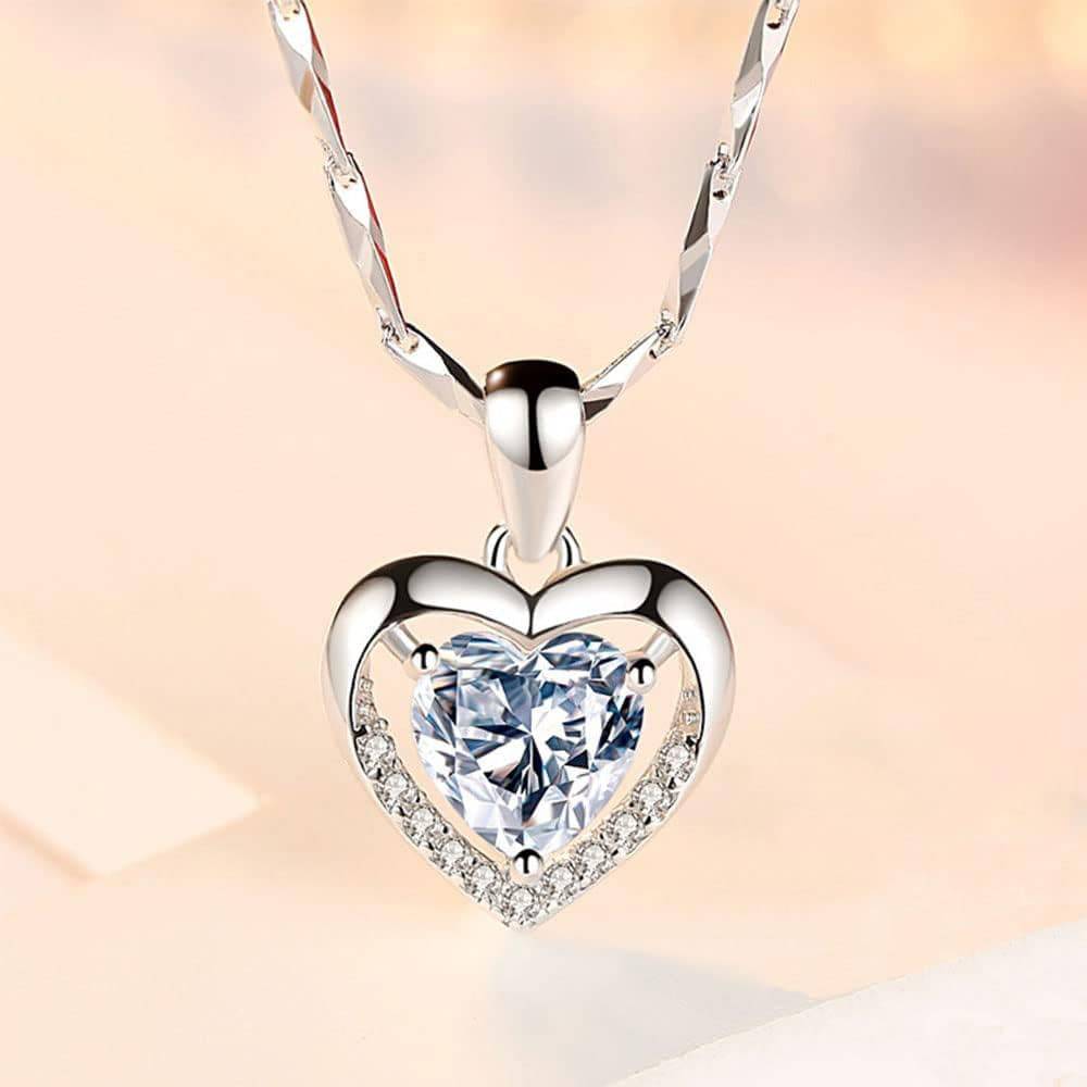 Customized Silver Heart Pendant Necklace for Women with Dainty Birthstone Choker Chain